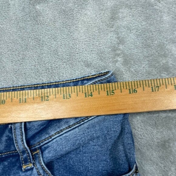 Izod Mens Comfort Stretch Straight Jeans Size 30x29 Medium Wash Denim a0592 - Picture 7 of 10